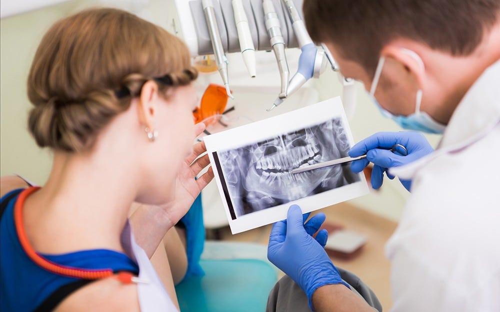 How do Dental Implants work?